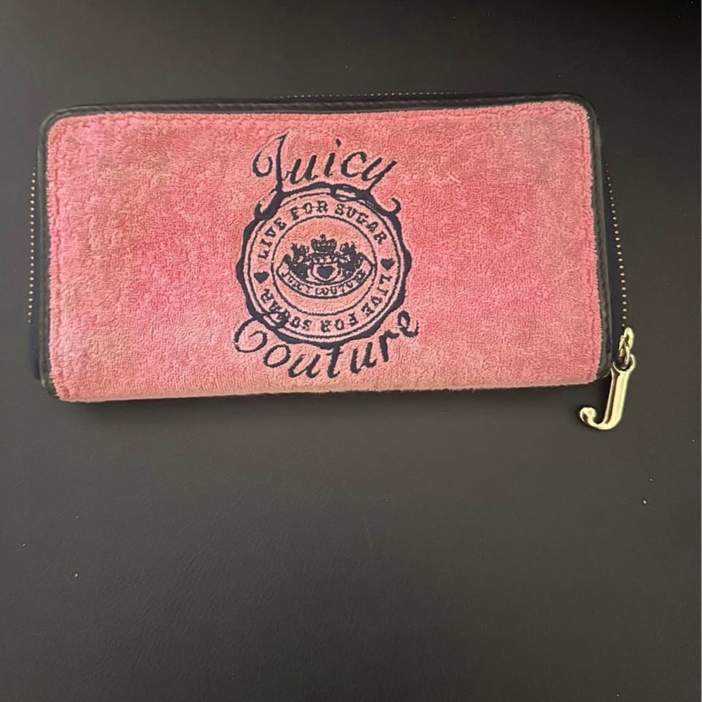 Juicy Couture Pink Zip-Around Wallet